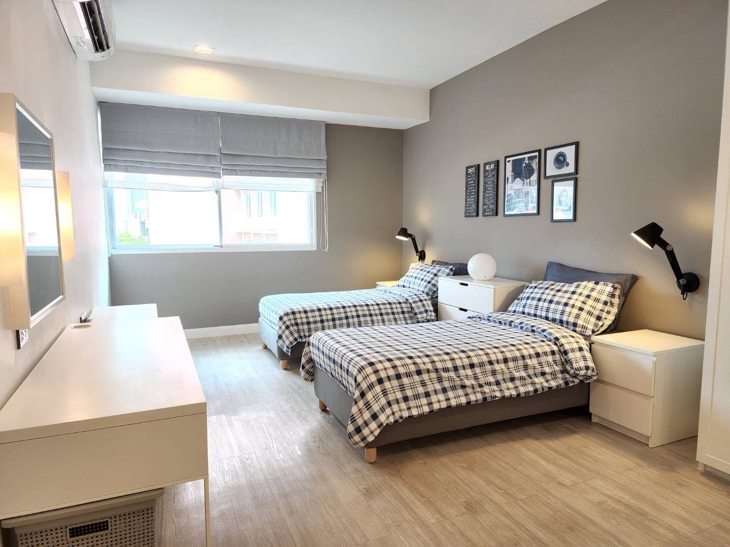 Premier Condominium - Image 10