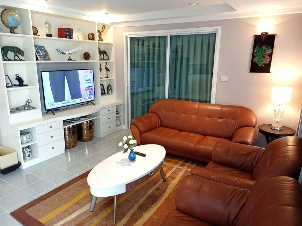 Supalai Place Condominium MAM (Sukhumvit 39 Phrom Phong) - Image 4