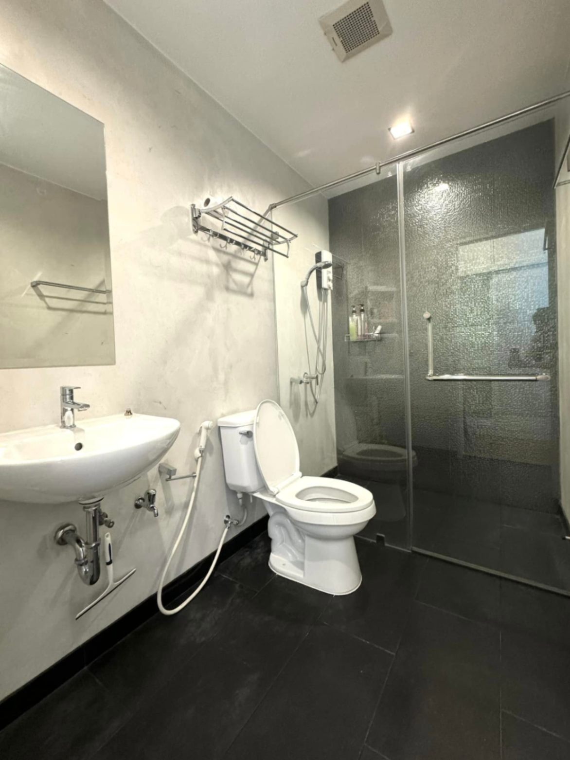 Mobius Condominium - Image 15