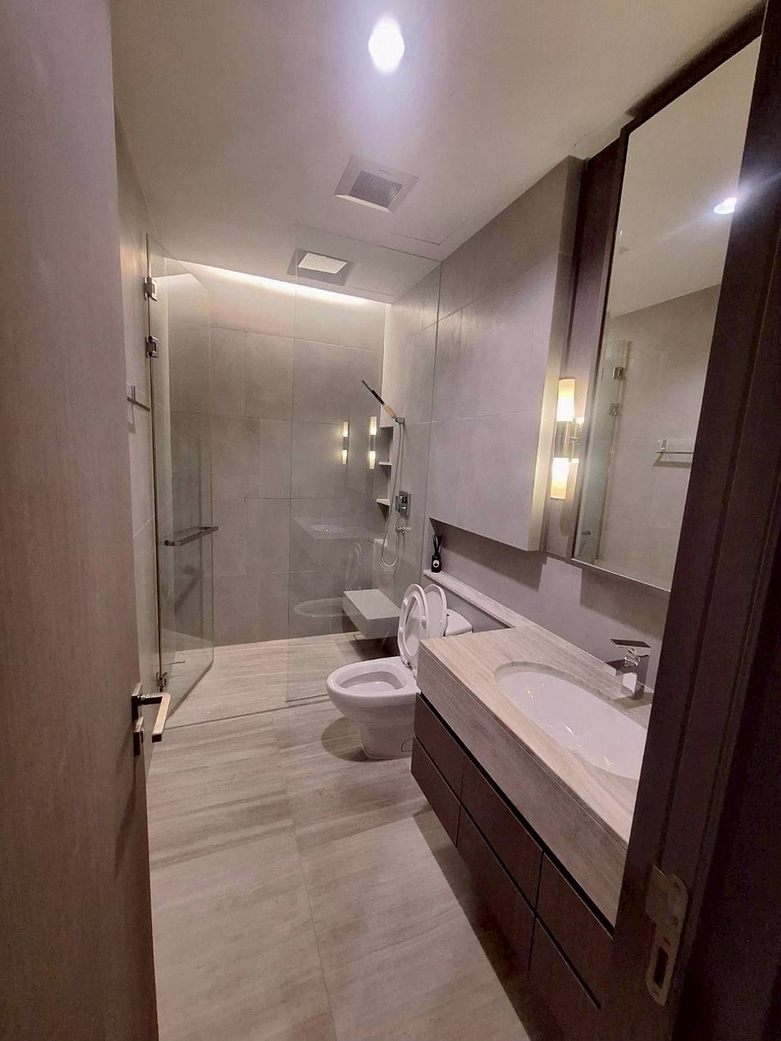 The Diplomat Sathorn - Image 10