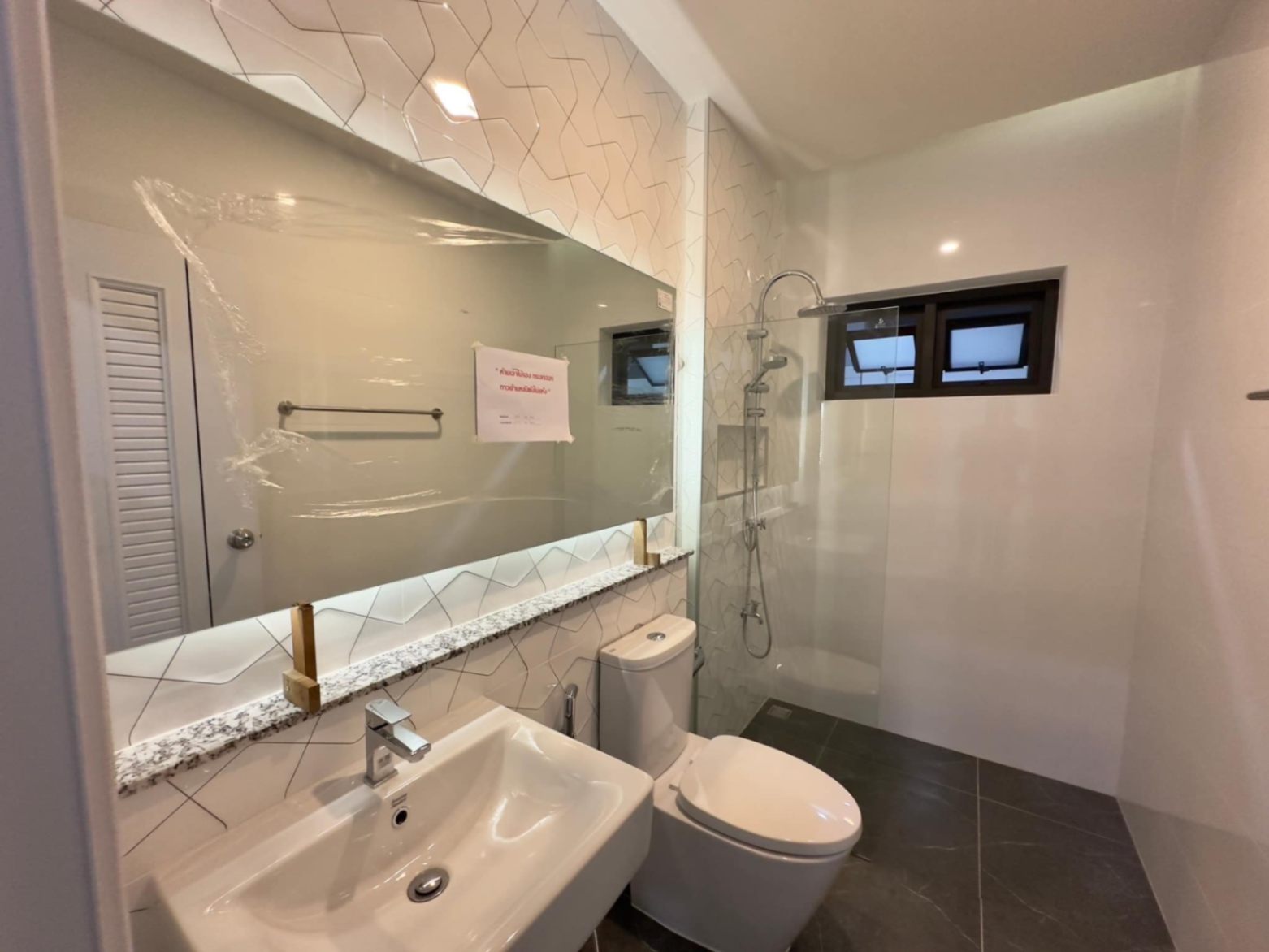 3 Bedroom House For Sale in San Sai Luang, San Sai, Chiang Mai - Image 10