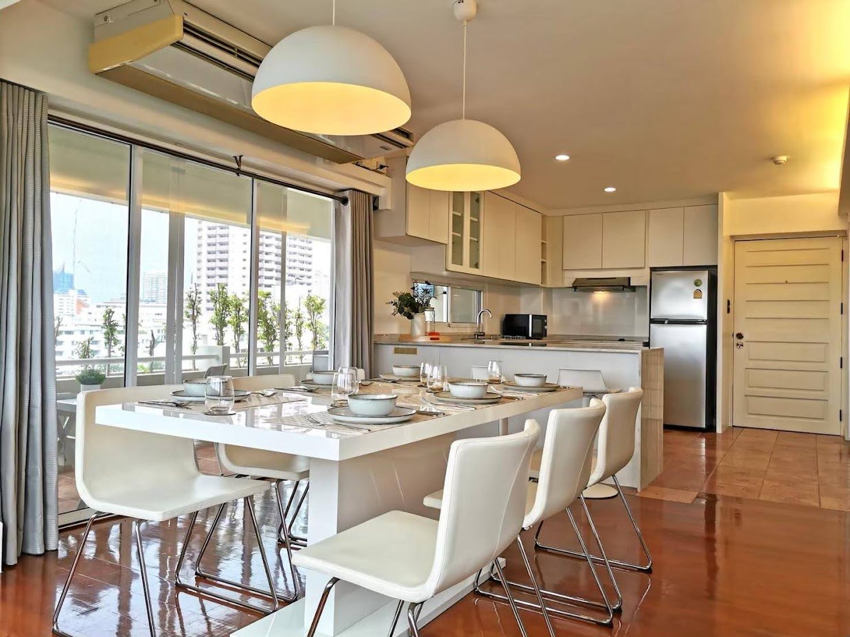2 Bedroom Condo For Sale in Khlong Tan Nuea, Vadhana, Bangkok - Image 2