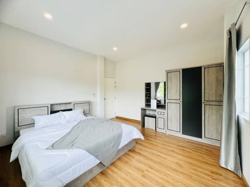 4 Bedroom House For Sale in Hang Dong, Hang Dong, Chiang Mai - Image 12