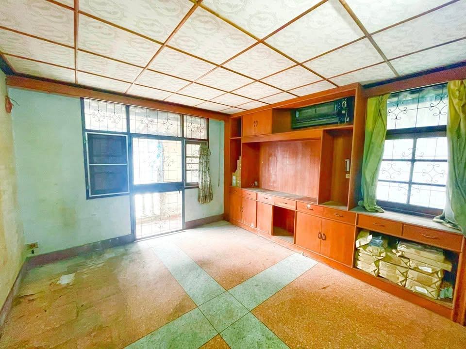 8 ห้องนอน บ้านเดี่ยว สำหรับขาย ใน สำโรงเหนือ, เมืองสมุทรปราการ, สมุทรปราการ - Image 6