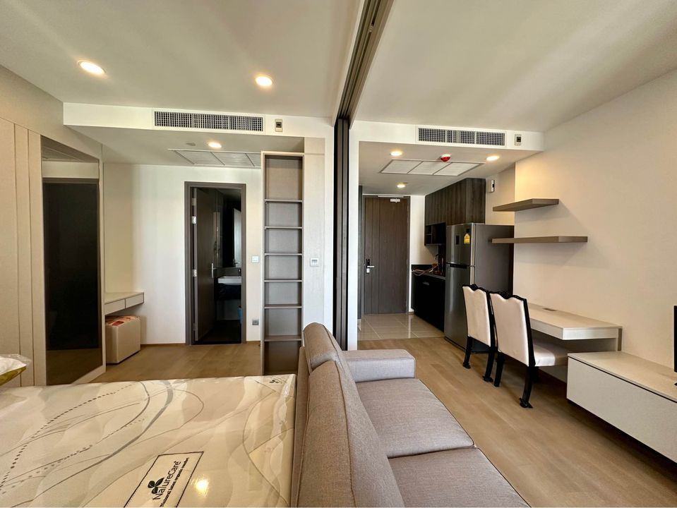 Ashton Chula - Silom - Image 1