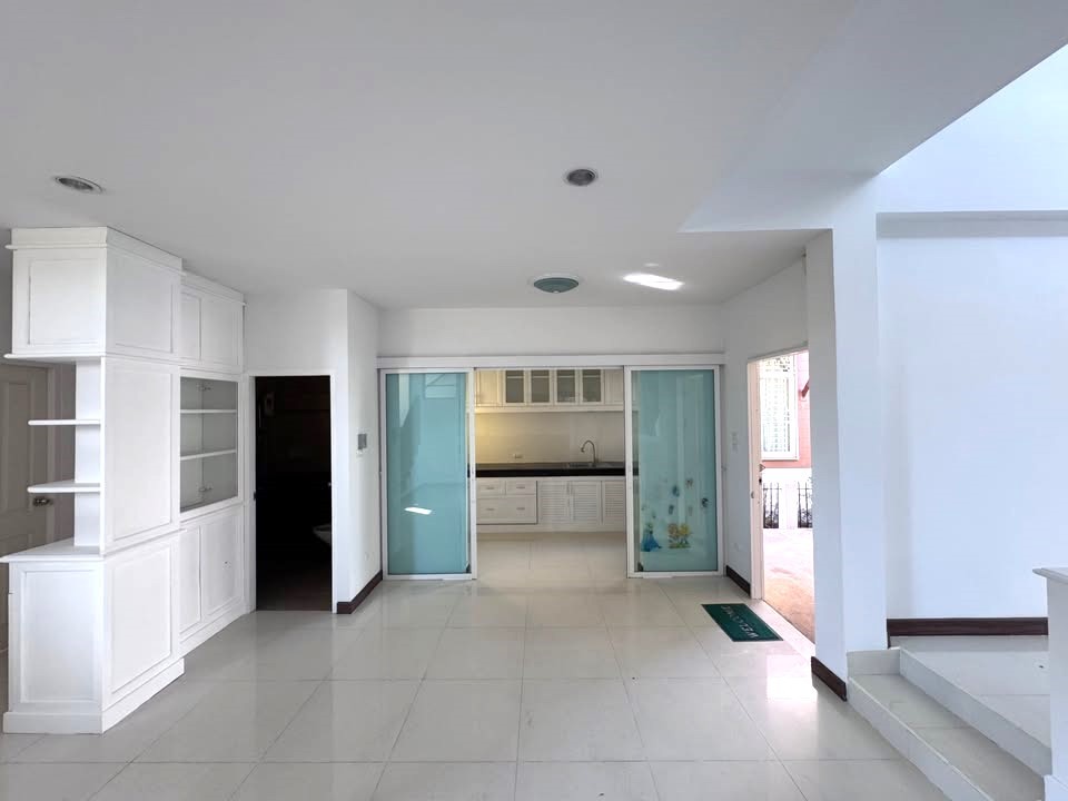 The Greenery Villa - Image 3