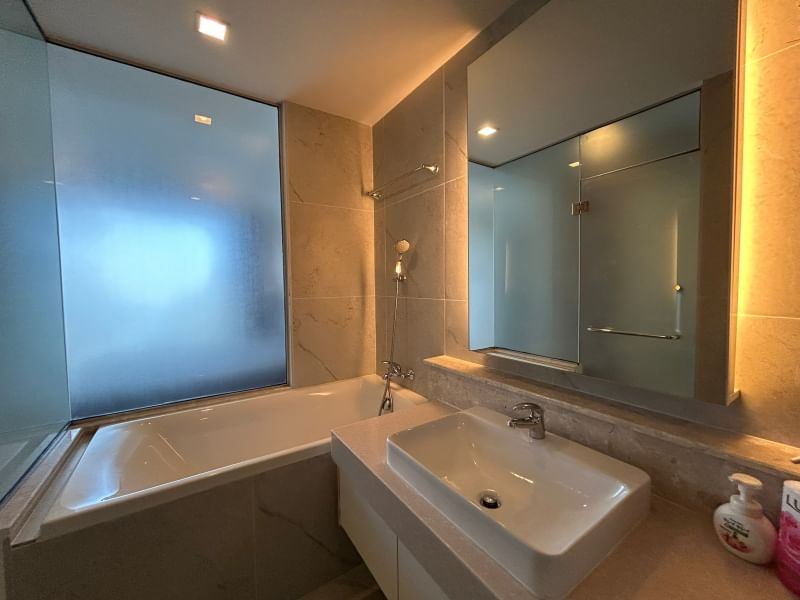 Astra Condo - Image 8