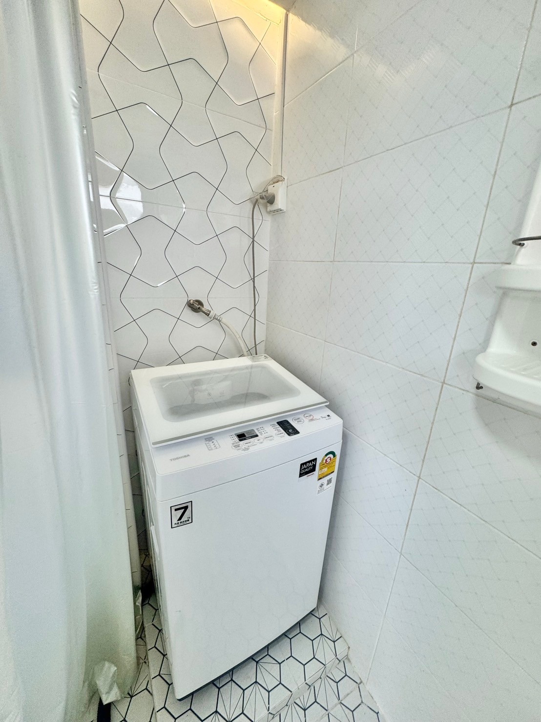 SR Land Condo - Image 8