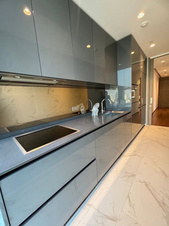 2 Bedroom Condo For Sale in Khlong Tan, Khlong Toei, Bangkok - Image 3