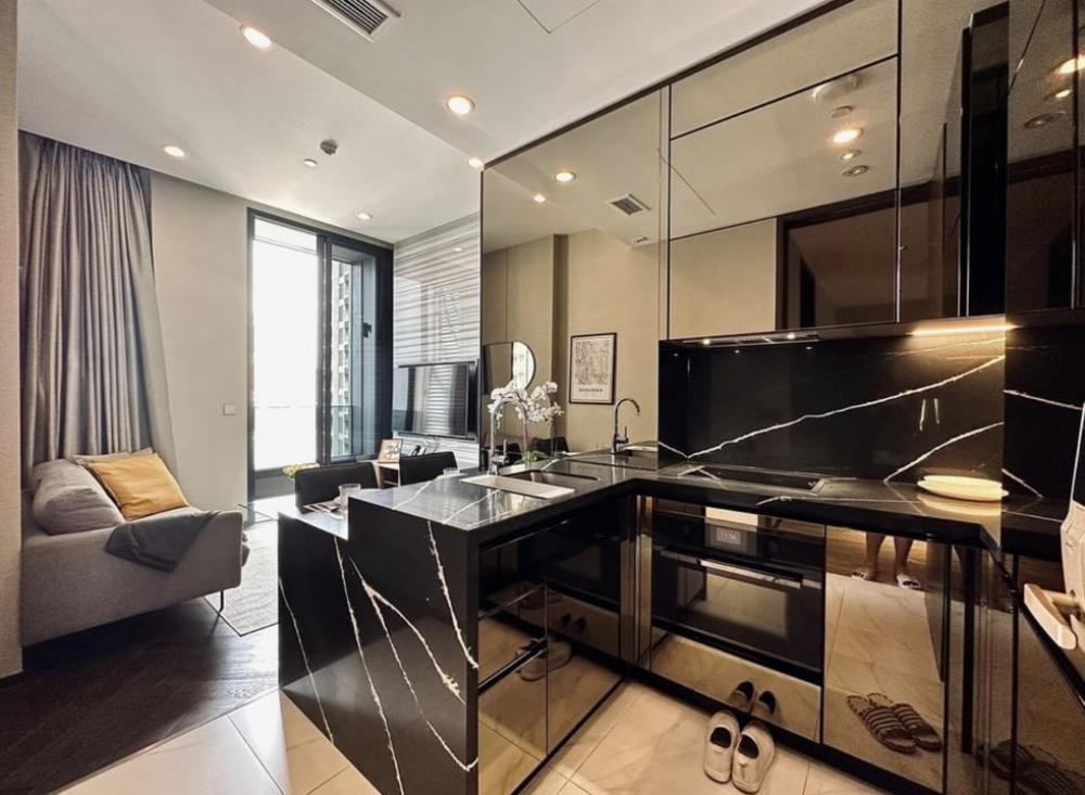 THE ESSE Asoke - Image 3