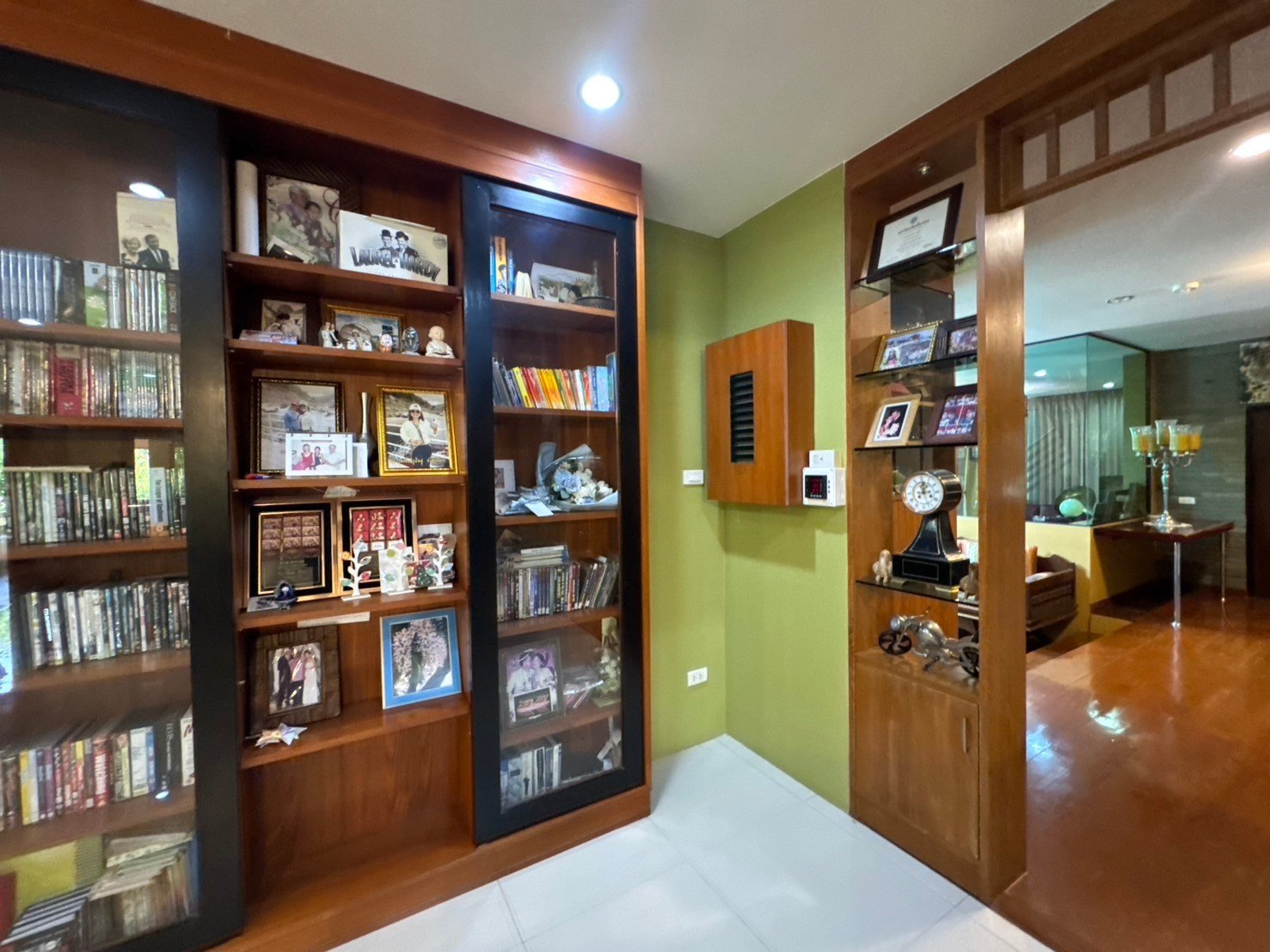 6 Bedroom House For Sale in Nam Phrae, Hang Dong, Chiang Mai - Image 9