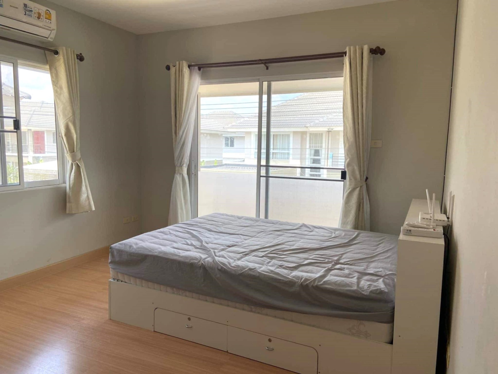 3 卧室 独立房屋 出租 在  - Image 4