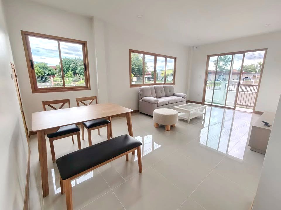 3 Bedroom House For Rent in Ban Waen, Hang Dong, Chiang Mai - Image 2
