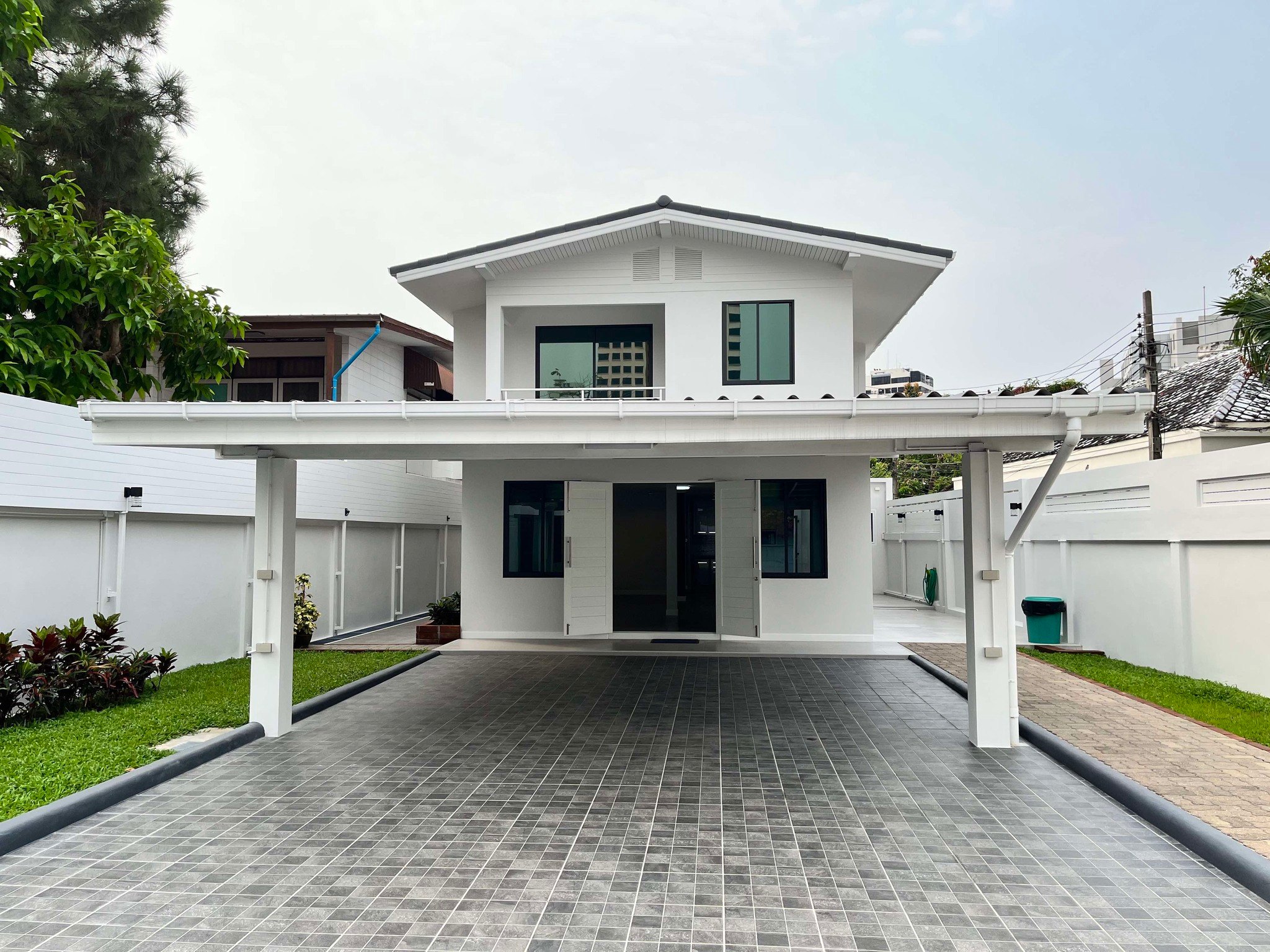 4 ห้องนอน บ้านเดี่ยว สำหรับเช่า ใน สามเสนใน, พญาไท, กรุงเทพมหานคร - Image 1
