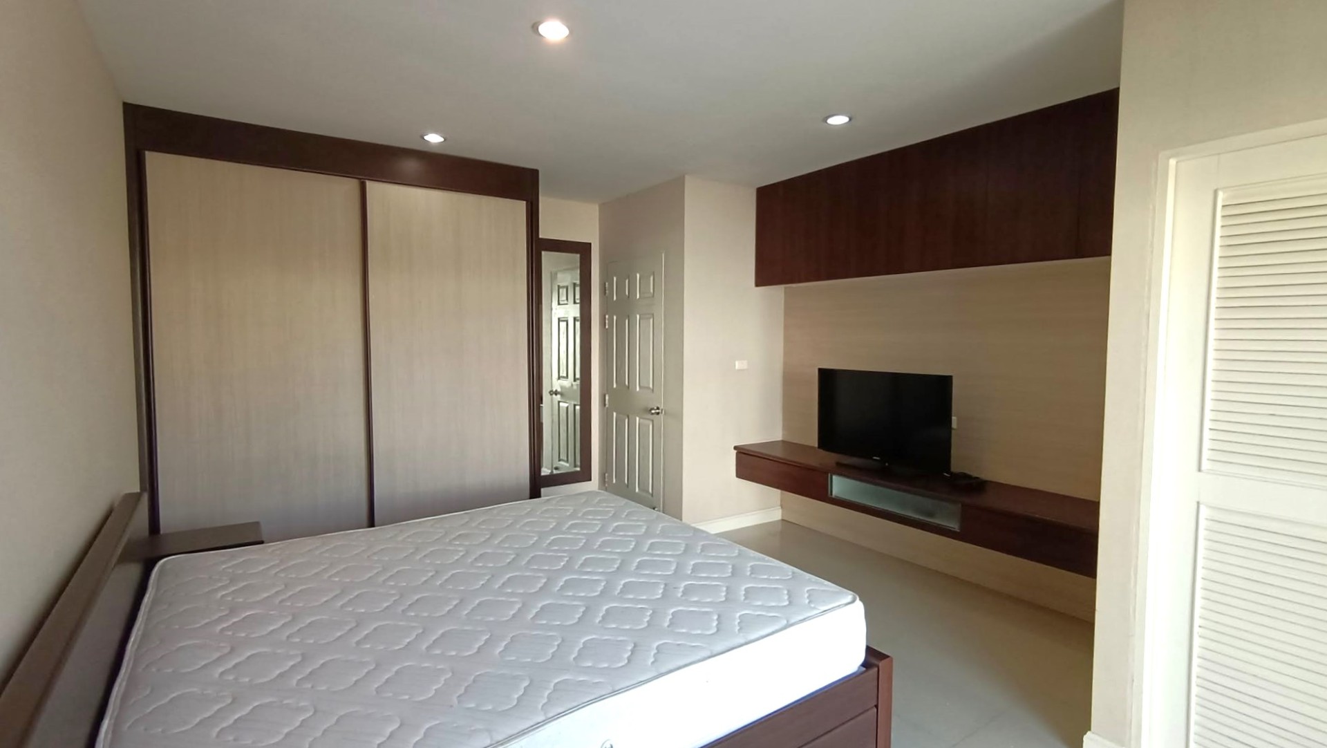 ดิ เออบาน่า 2 - Image 6