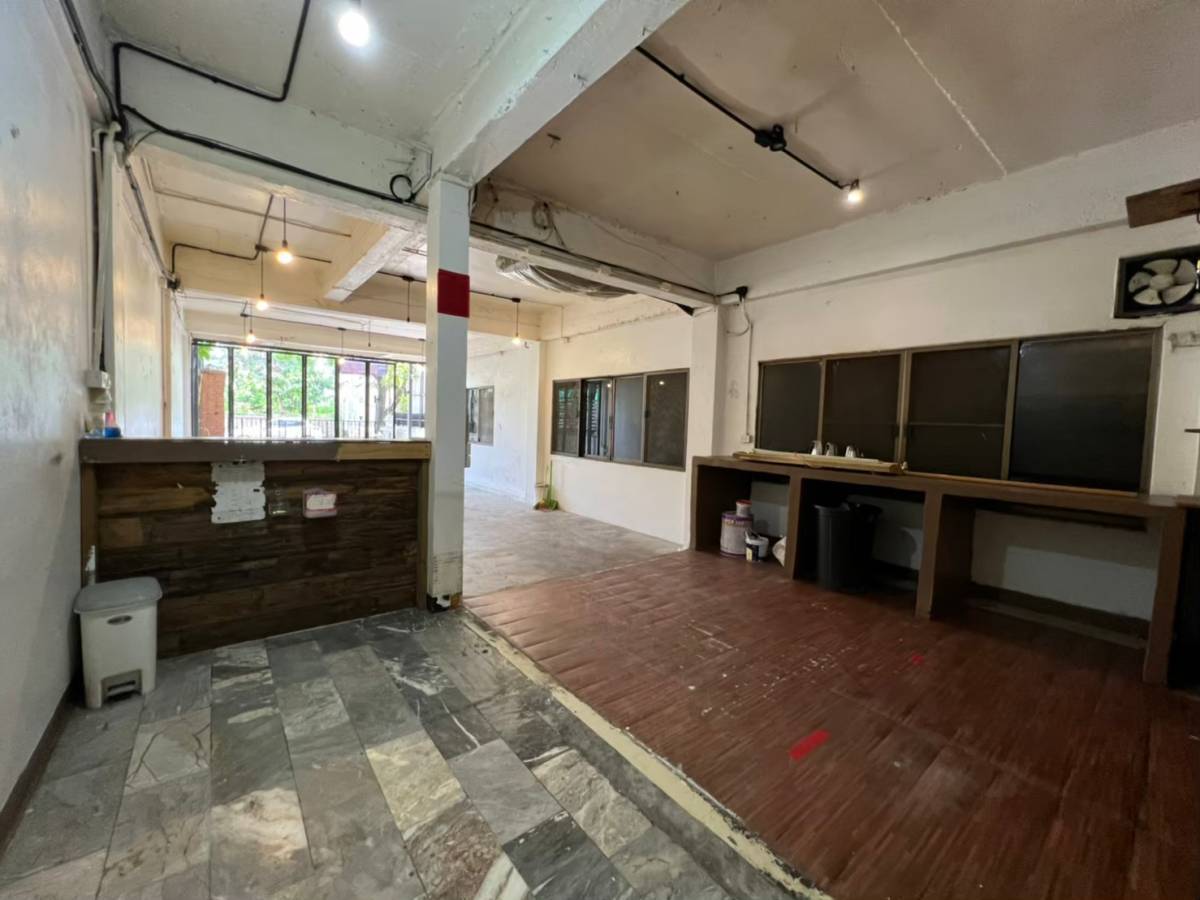  Retail Space For Sale in Suthep, Mueang Chiang Mai, Chiang Mai - Image 2