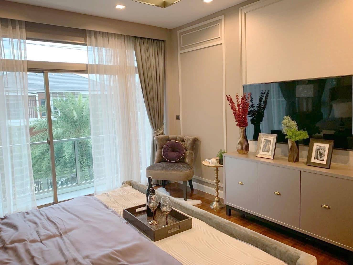 5 Bedroom House For Sale in Racha Thewa, Bang Phli, Samut Prakan - Image 5