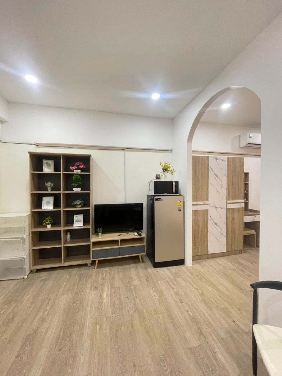 PP Condo - Image 10