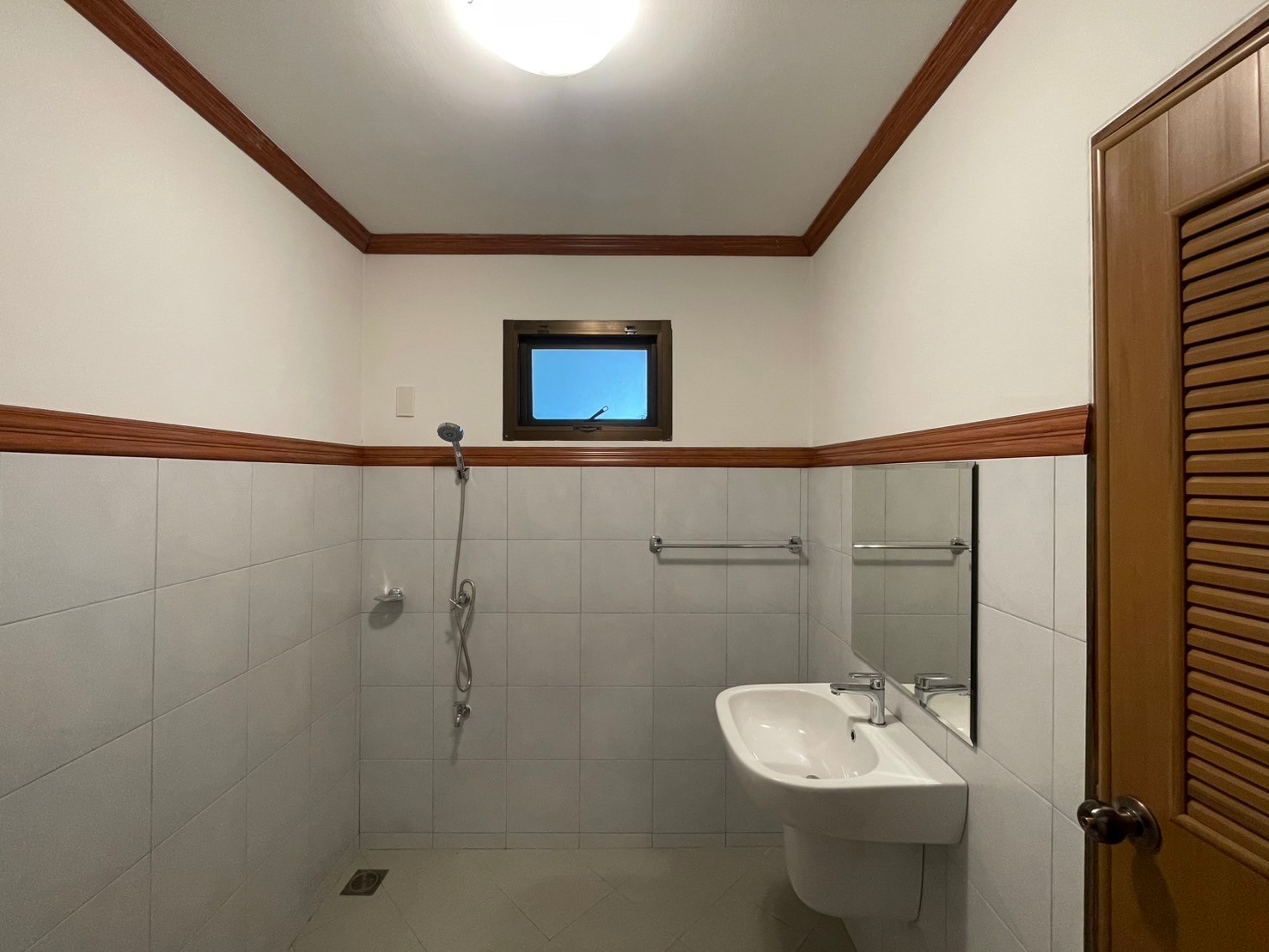 3 Bedroom House For Sale in Ban Pong, Hang Dong, Chiang Mai - Image 5