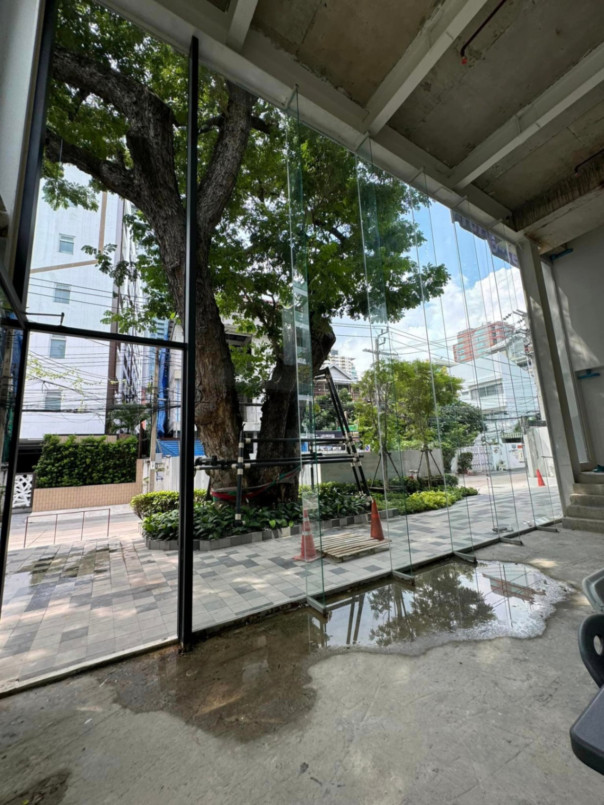  零售空间  在  - Image 8