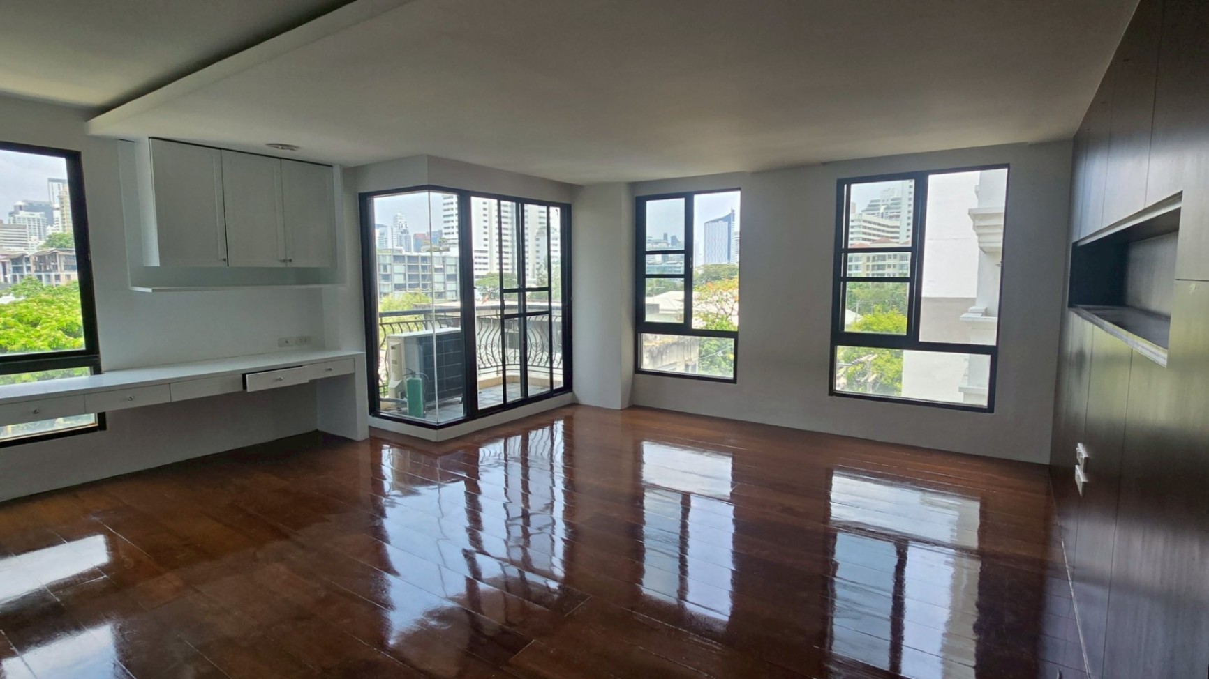3 Bedroom Condo For Sale in Khlong Tan Nuea, Vadhana, Bangkok - Image 13