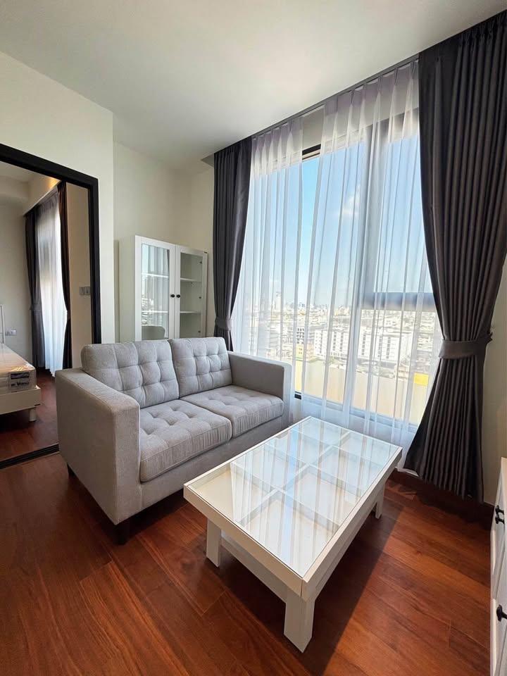 1 Bedroom Condo For Rent in Wat Phraya Krai, Bang Kho Laem, Bangkok - Image 1