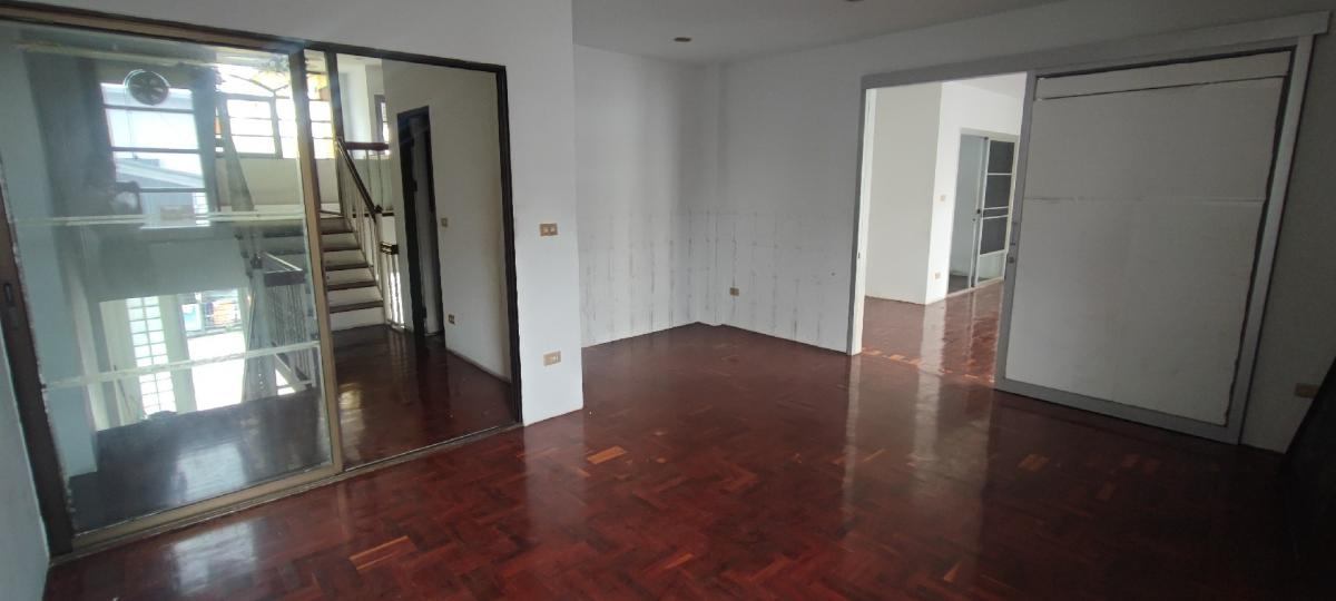  Retail Space  in Khlong Tan Nuea, Vadhana, Bangkok - Image 13