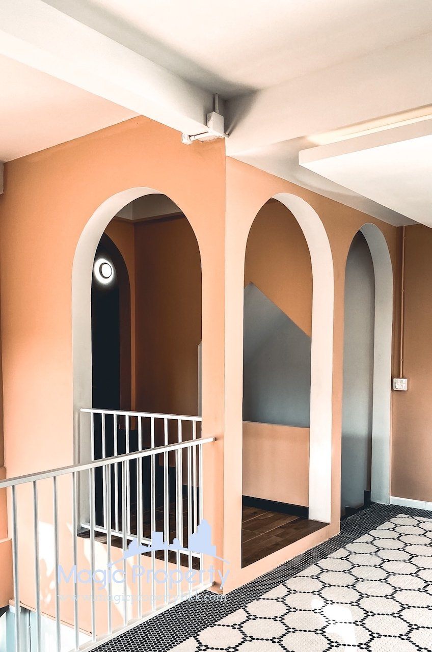 4 卧室 独立房屋  在  - Image 5