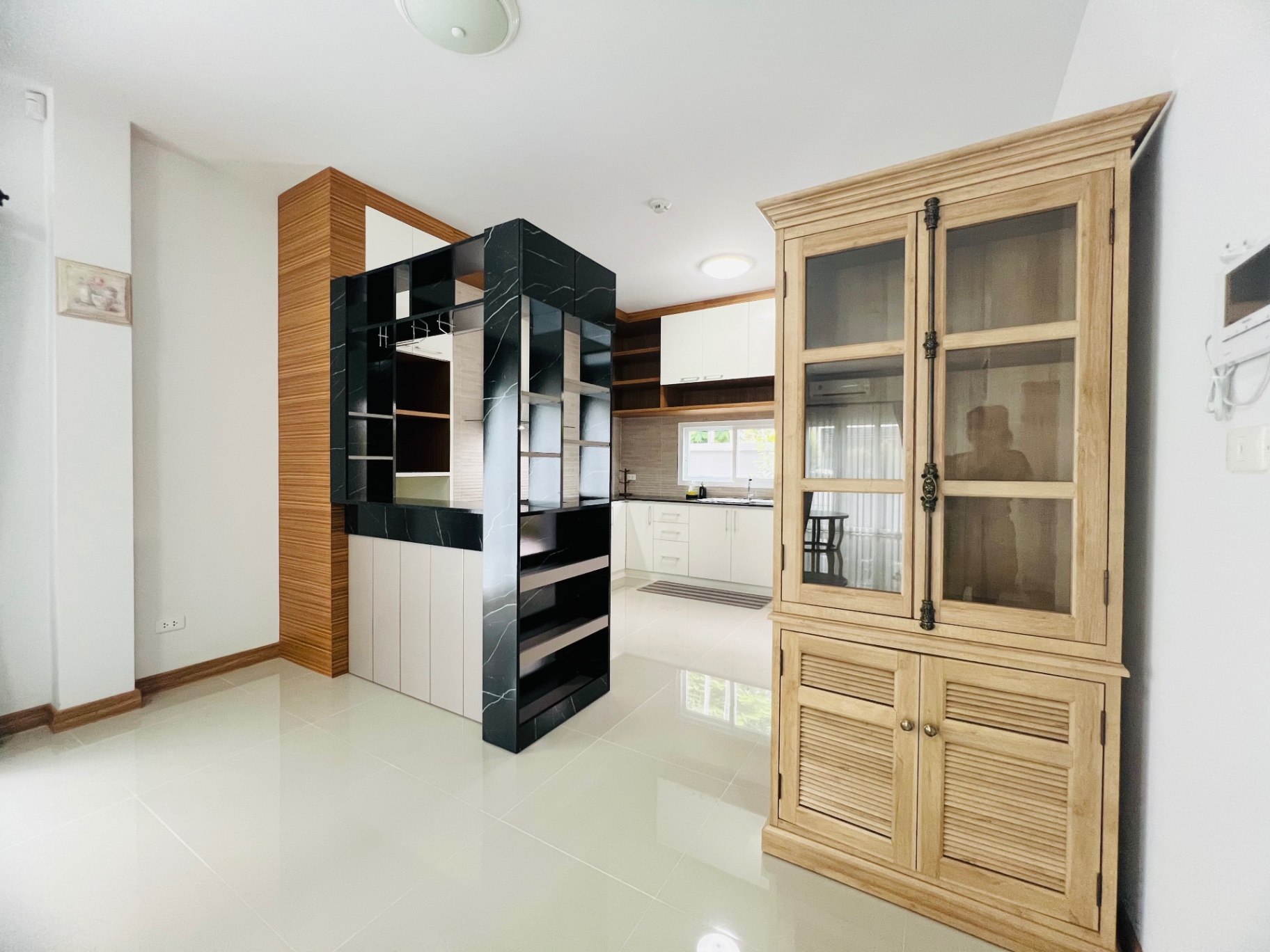 San Saran - Mod Chic - Image 9