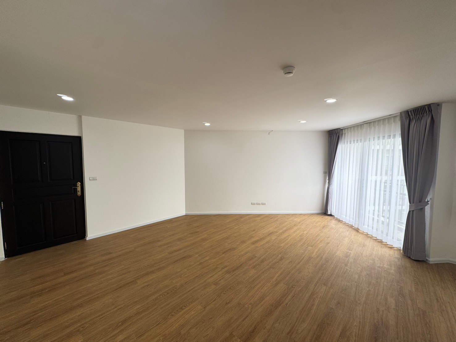 Belle Park Residence - Image 2