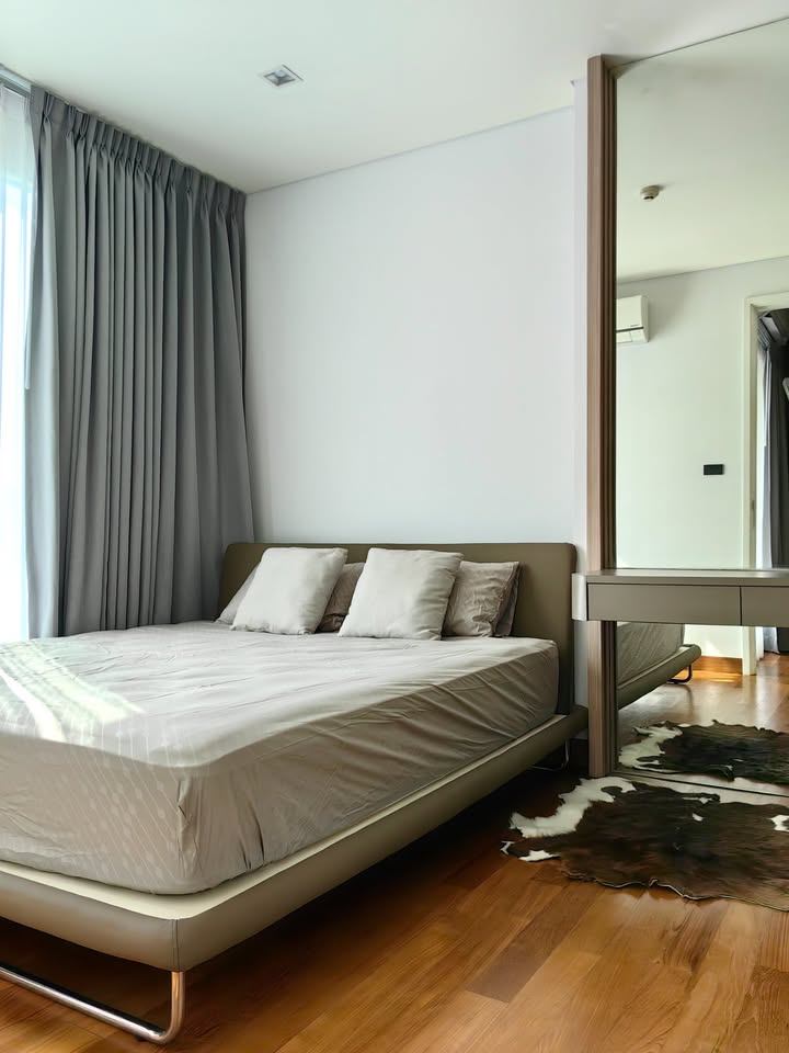 Ivy Thonglor 23 - Image 3