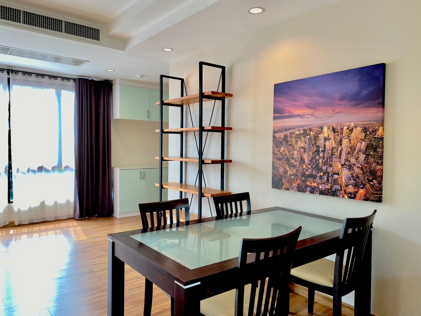 Mountain Front Condo - Image 5