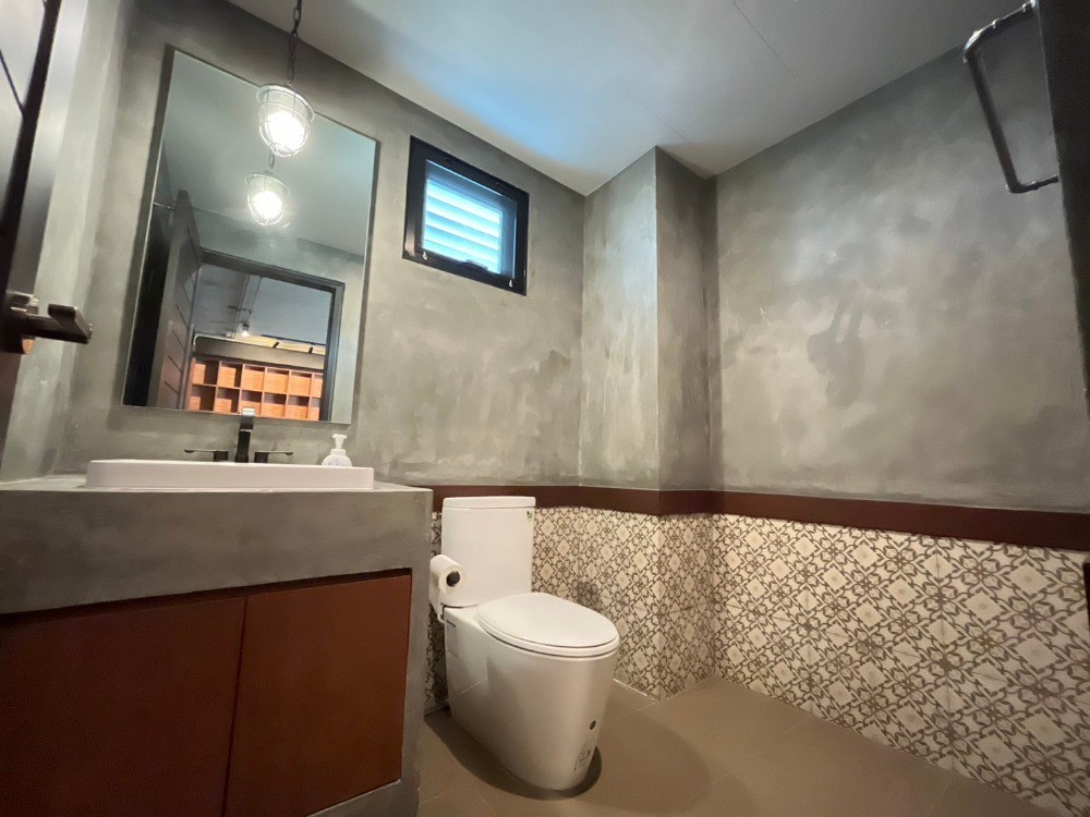 3 Bedroom Condo For Rent in Phra Khanong Nuea, Vadhana, Bangkok - Image 16