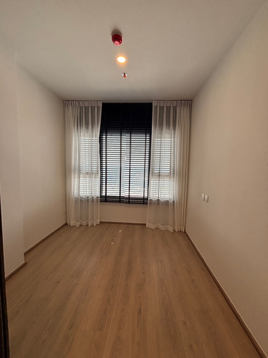1 Bedroom Condo For Sale in Khlong Toei, Khlong Toei, Bangkok - Image 6