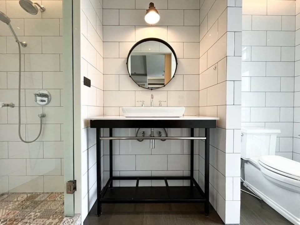Penthouse Condominium 3 - Image 5