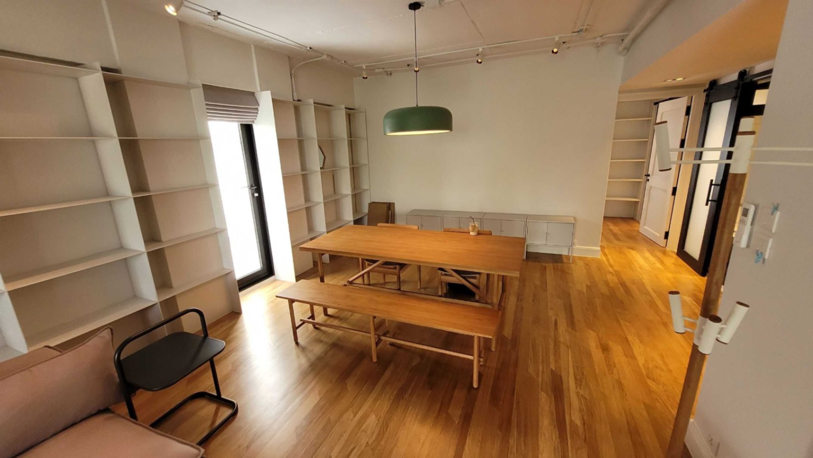 2 Bedroom Condo For Sale in Khlong Tan Nuea, Vadhana, Bangkok - Image 2
