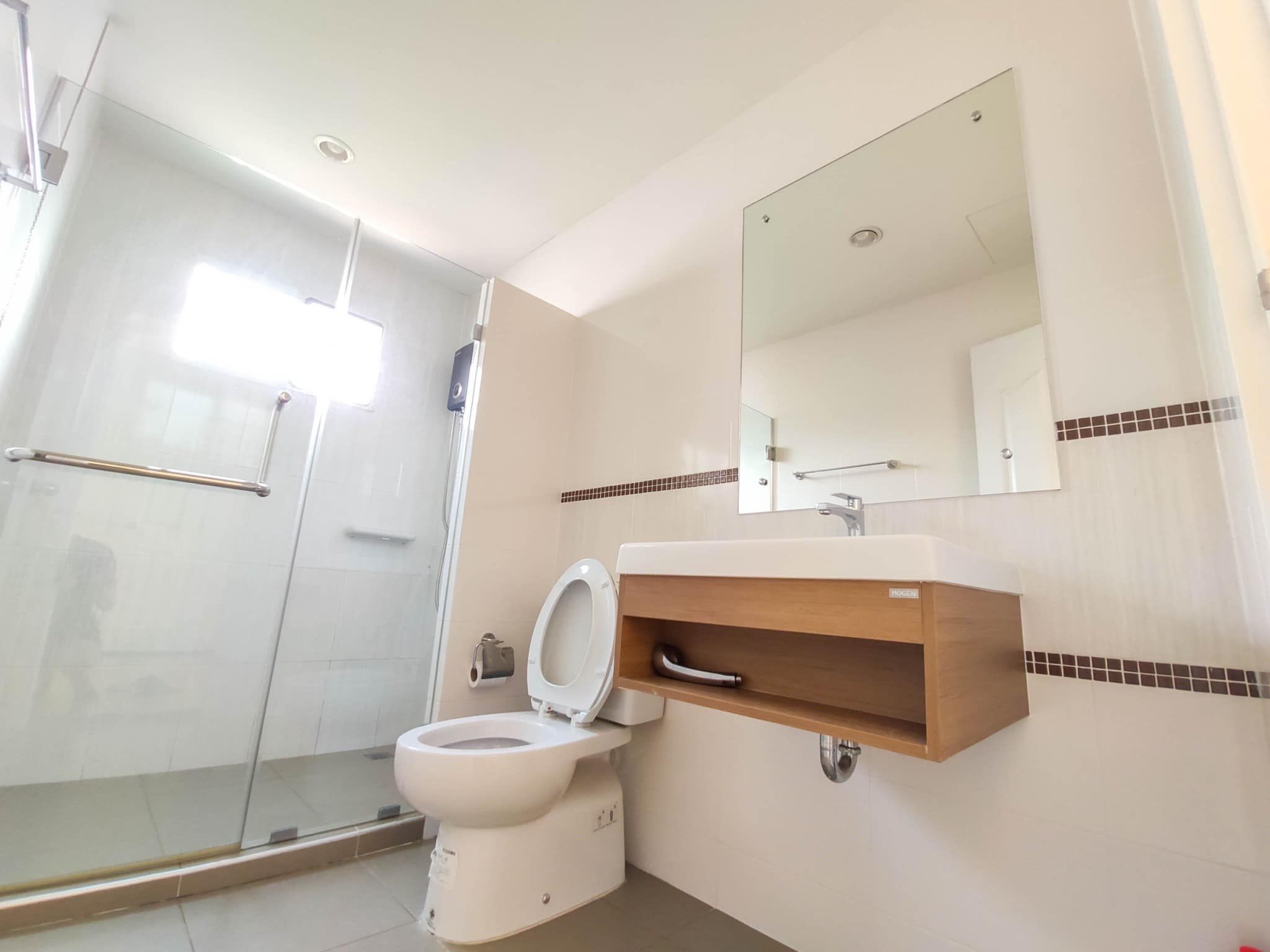 Passorn Prestige Luxe Phatthanakan 44 - Image 13