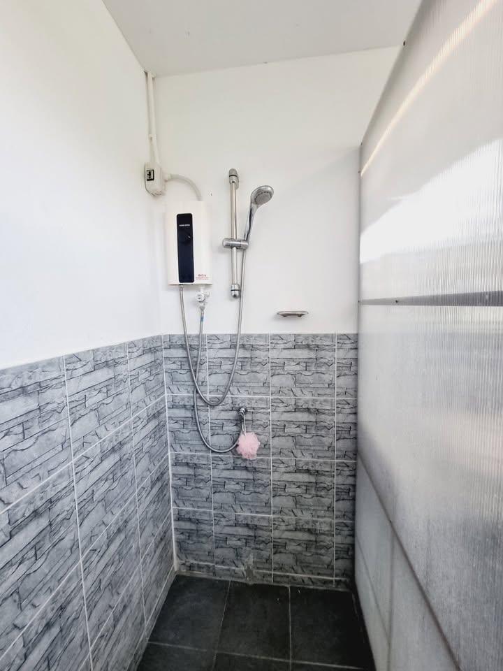 4 Bedroom House For Sale in Ban Waen, Hang Dong, Chiang Mai - Image 11
