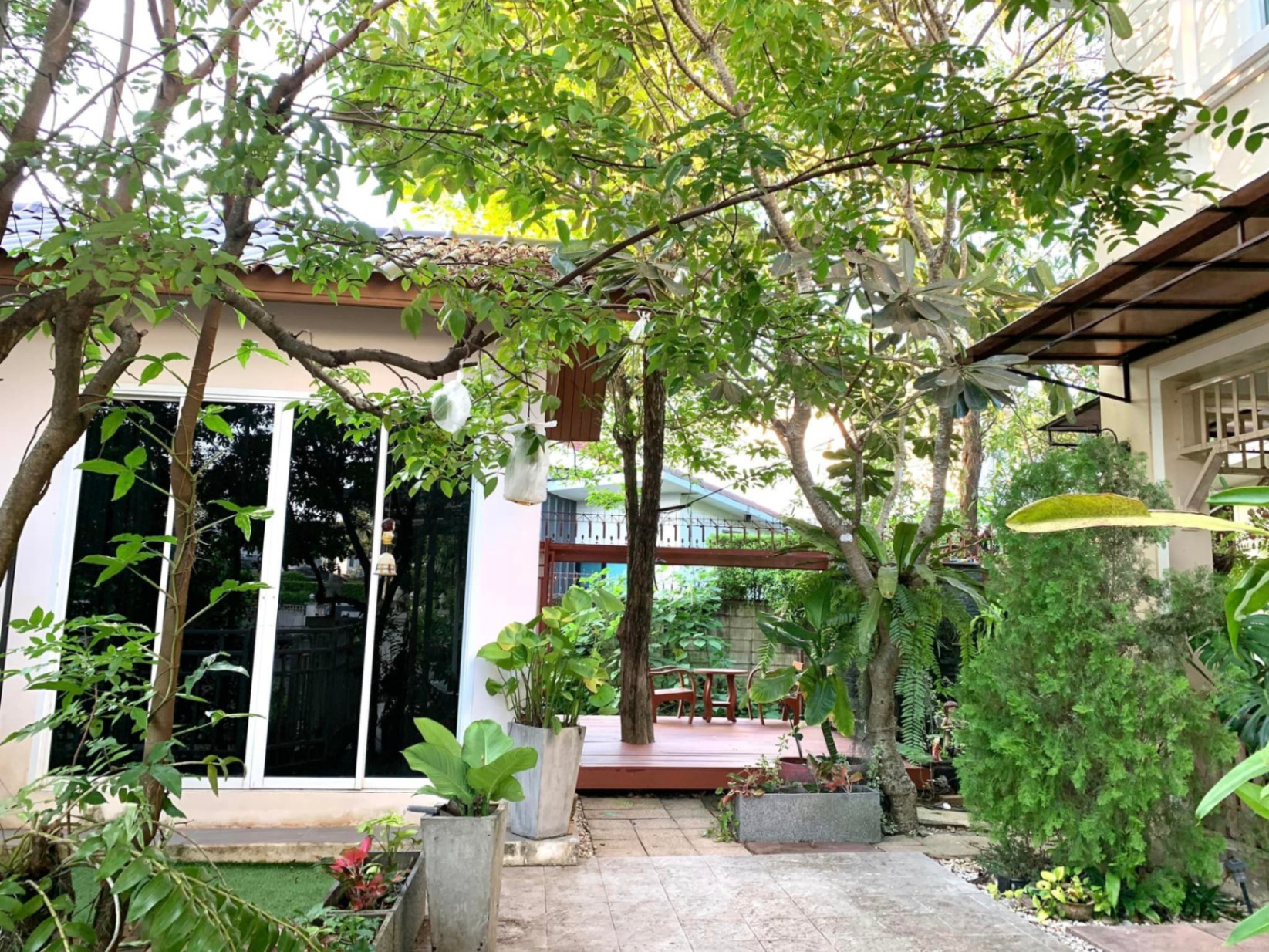 Land and Houses Park San Sai - Image 11
