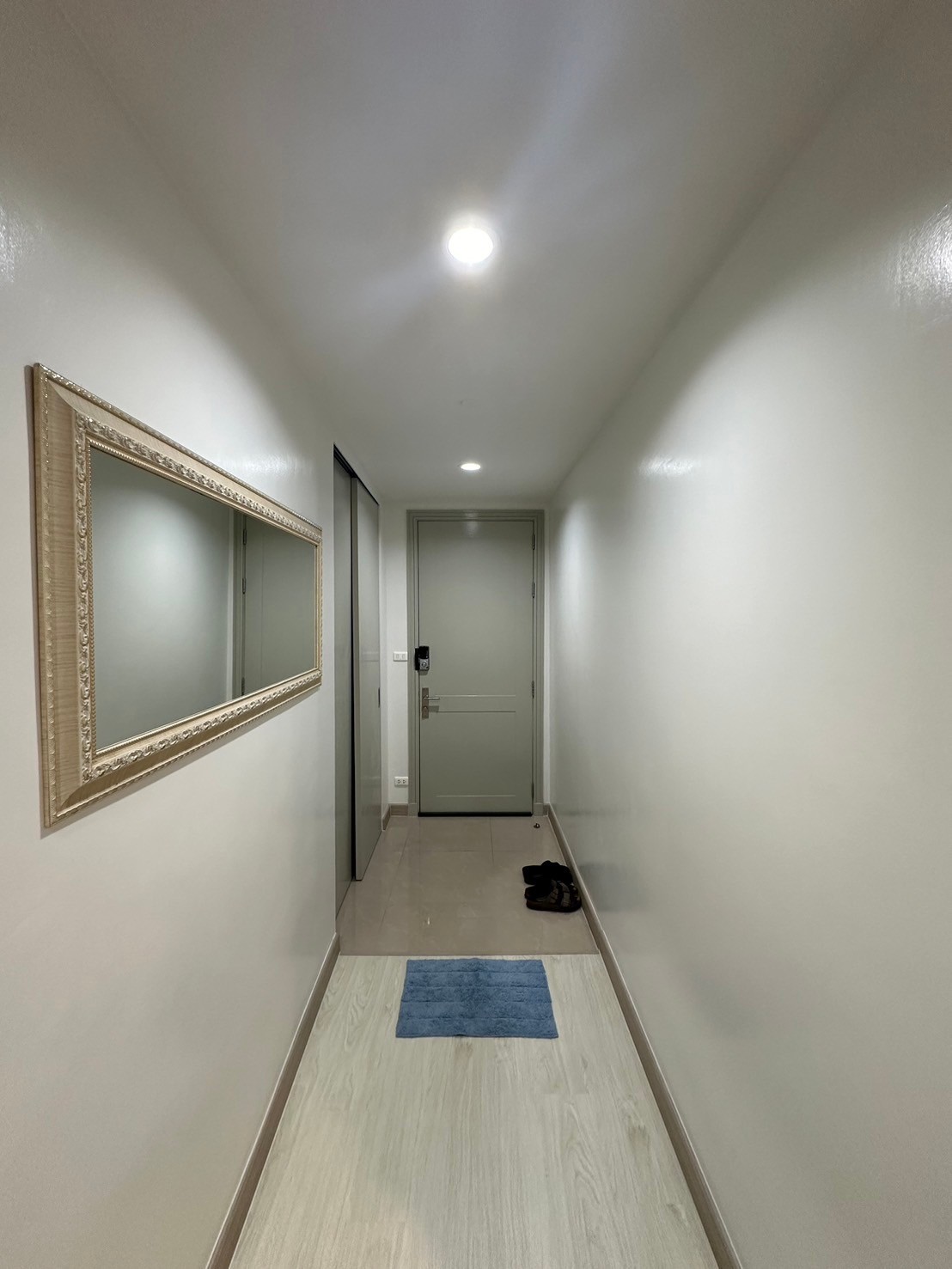1 Bedroom Condo For Sale in Pathum Wan, Pathum Wan, Bangkok - Image 8