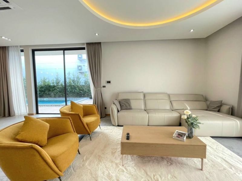 4 Bedroom House For Sale in San Klang, San Kamphaeng, Chiang Mai - Image 5