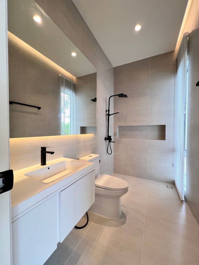 4 Bedroom House For Sale in Ban Waen, Hang Dong, Chiang Mai - Image 15