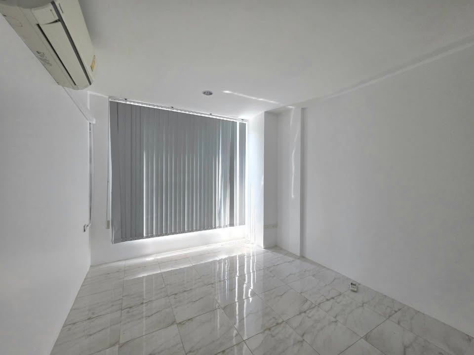 3 Bedroom Townhouse For Sale in Suan Luang, Suan Luang, Bangkok - Image 15