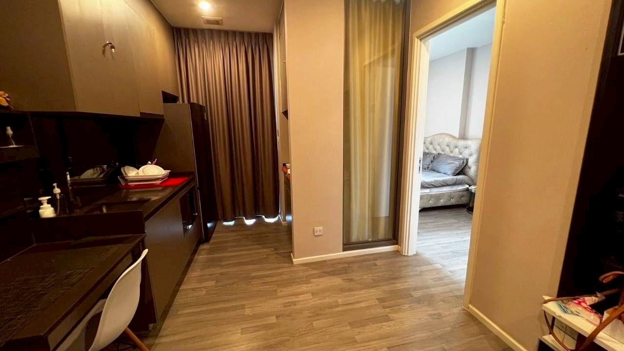 The Room Sukhumvit 69 - Image 2