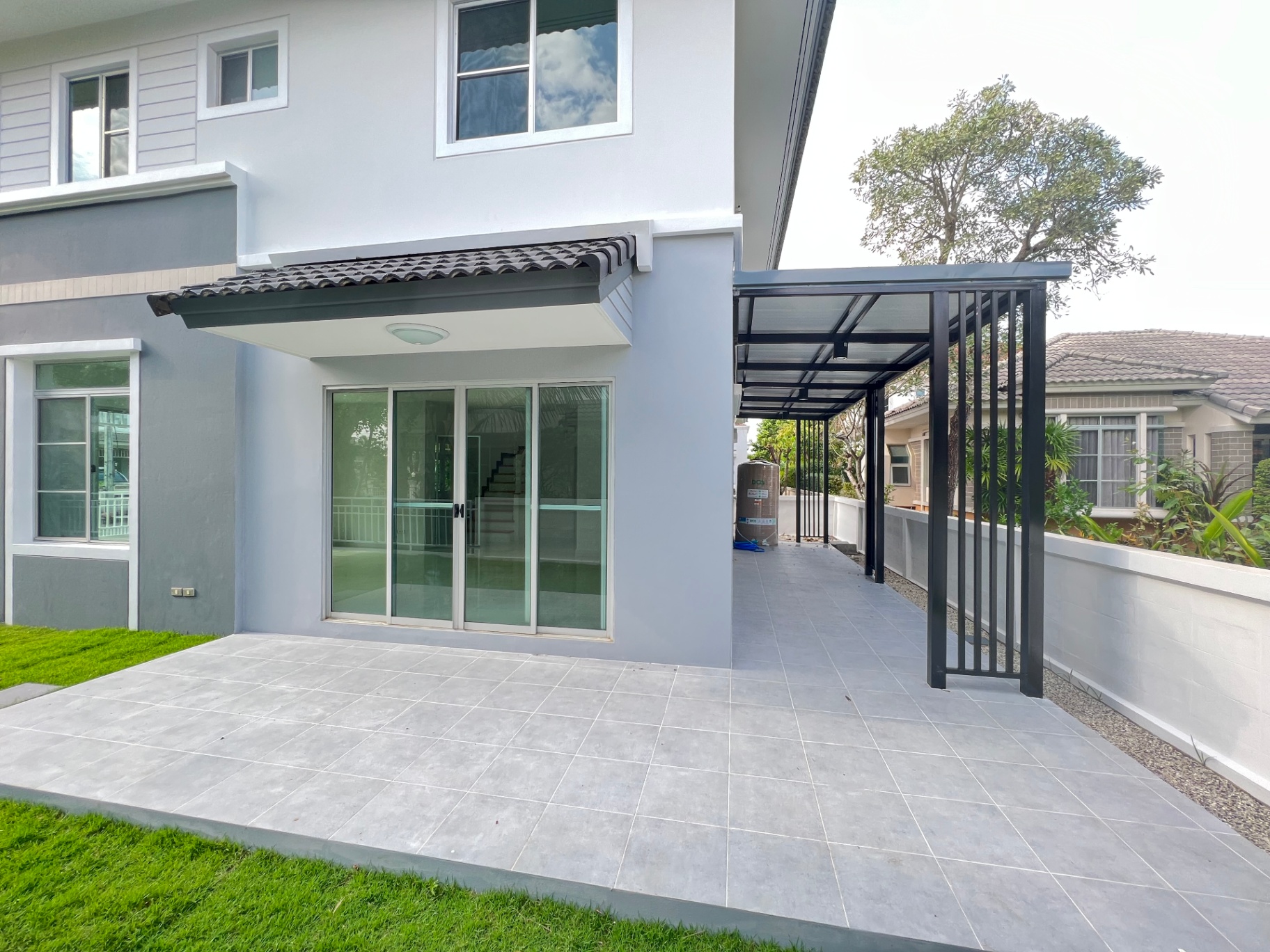 Chonlada Land&House - Image 4