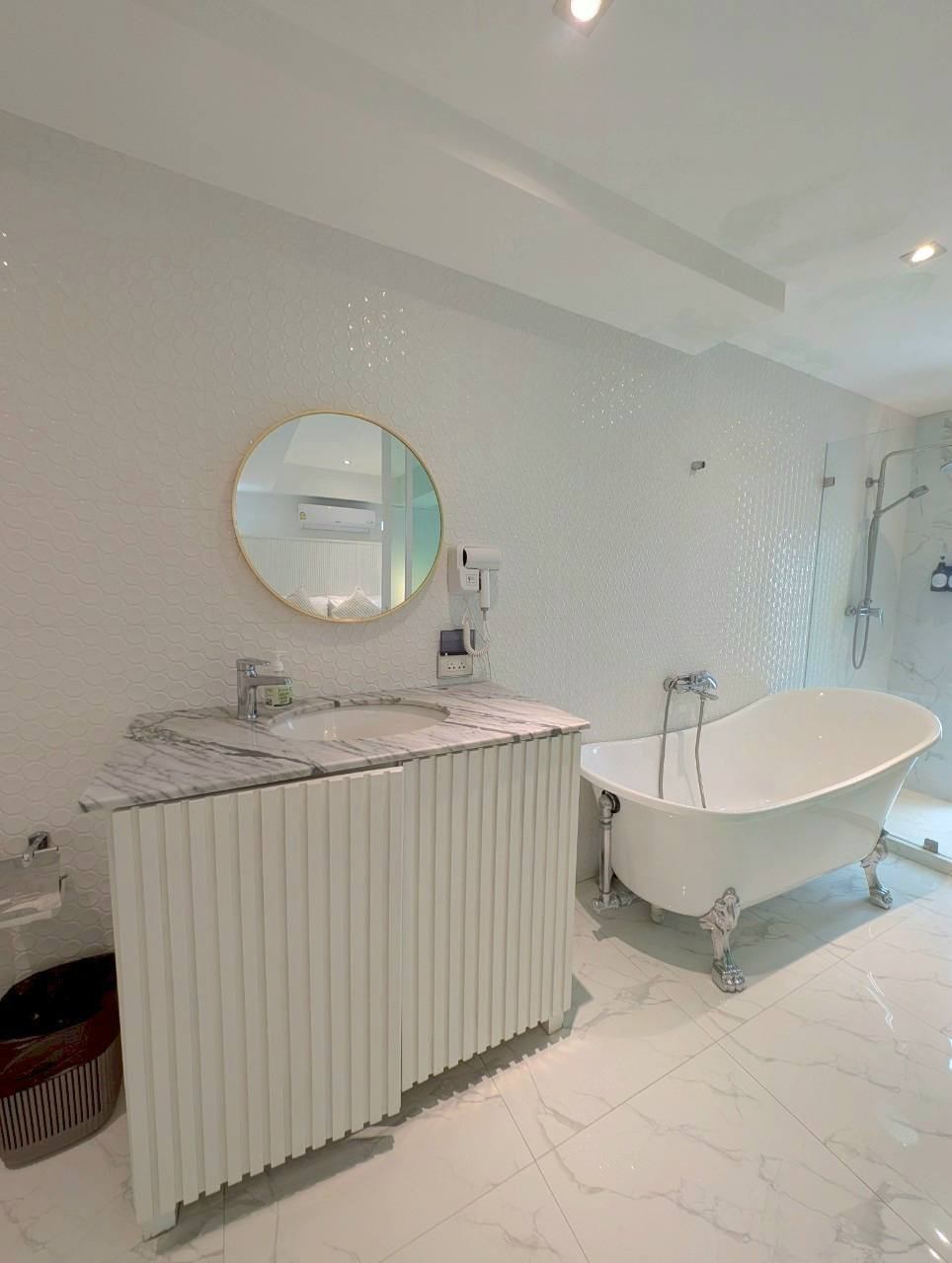 4 Bedroom Townhouse For Sale in San Phranet, San Sai, Chiang Mai - Image 12