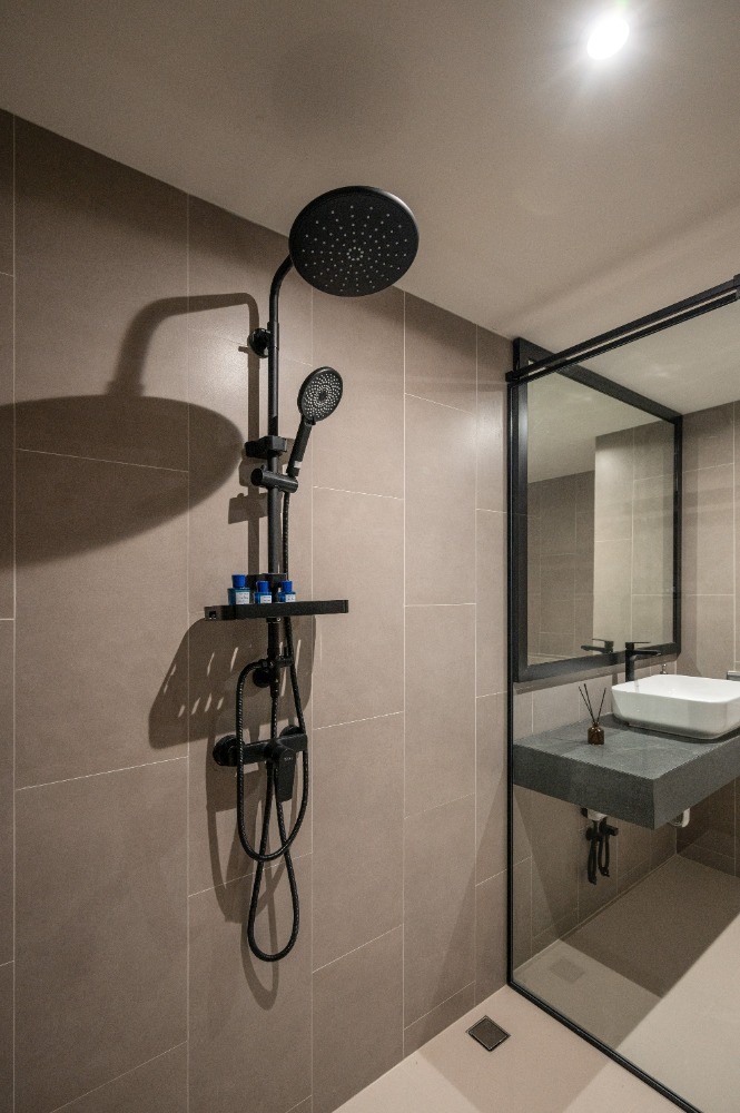 LE NICE CONDO - Image 36