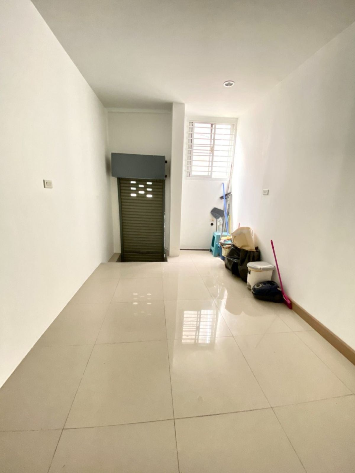  Retail Space For Sale in Yan Nawa, Sathon, Bangkok - Image 9