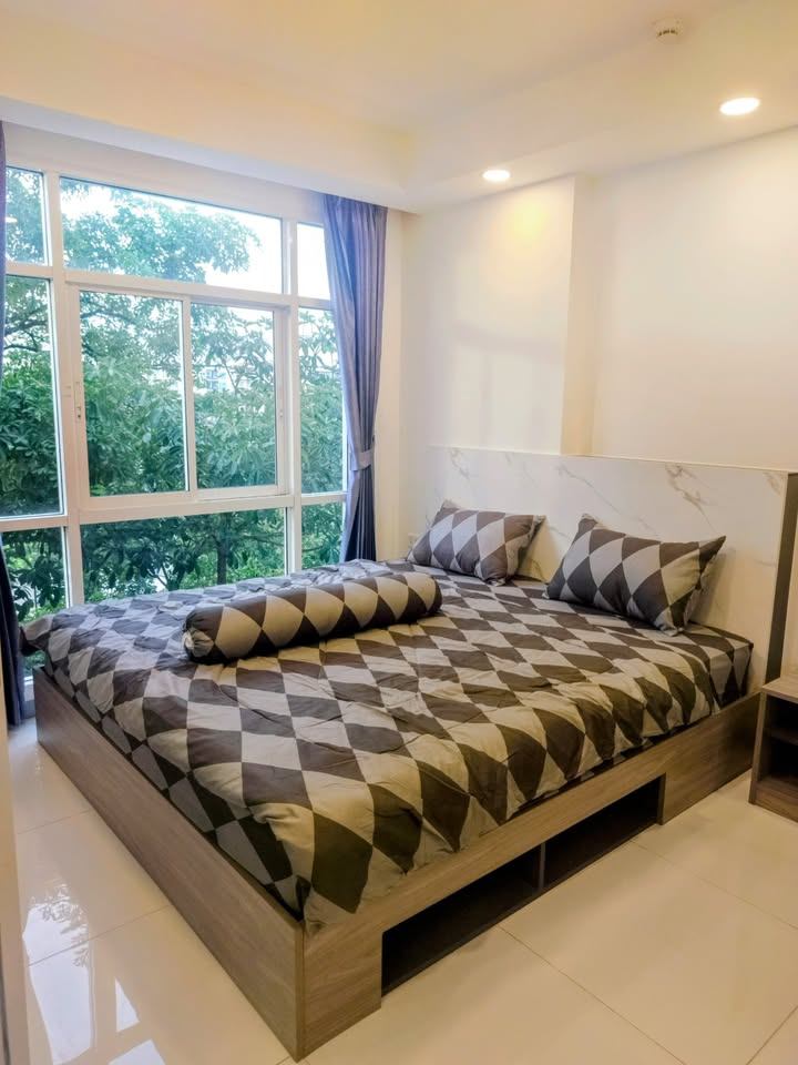 The Green City 2 Condominium - Image 3