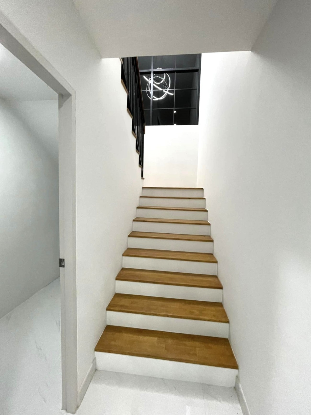 3 Bedroom House For Sale in Ton Pao, San Kamphaeng, Chiang Mai - Image 8